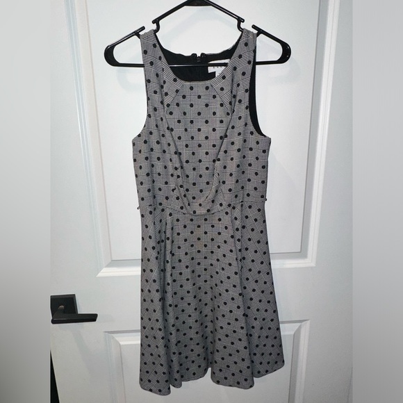 Elle Dresses & Skirts - Elle dress